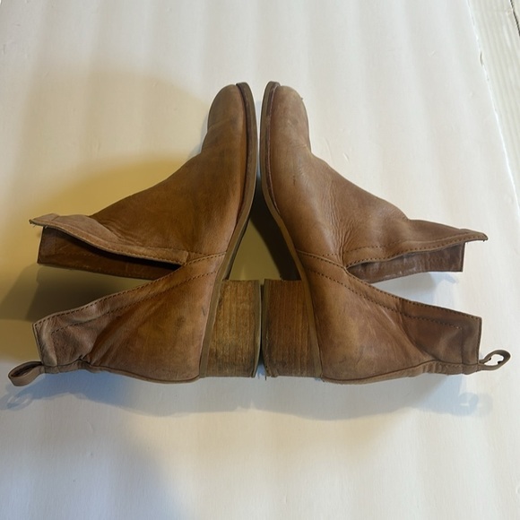 Jeffrey Campbell handmade Ibiza ankle split booties camel light tan with heel - Picture 7 of 13